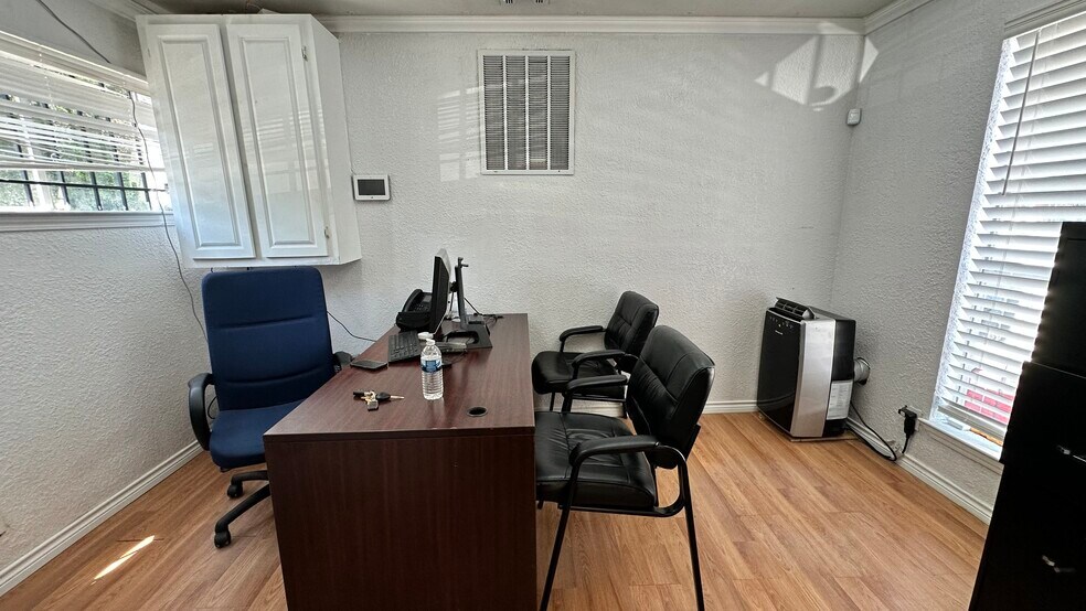 More Photos Of 8802 FM 1960 Rd, Houston Auto Dealership For Lease