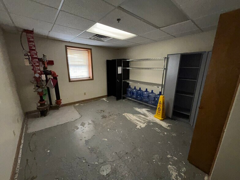 More Photos Of 198 George St, Beckley Research And Development For Sale