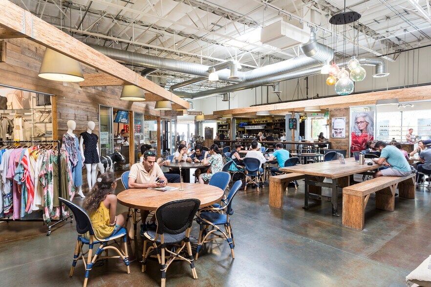 More Photos Of 3303-3323 Hyland Ave, Costa Mesa Unknown For Lease