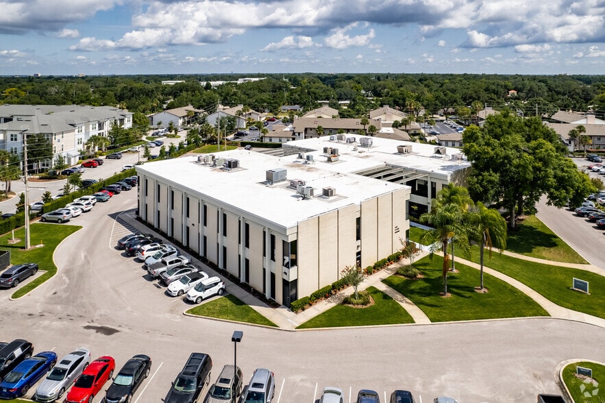 More Photos Of 1080 Woodcock Rd, Orlando Office For Lease