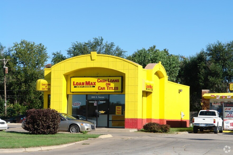 Primary Photo Of 2002 E Pawnee St, Wichita Freestanding For Sale