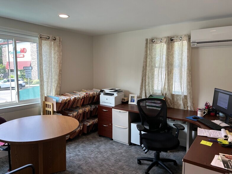 More Photos Of 211 Cochituate Rd, Framingham Office For Sale