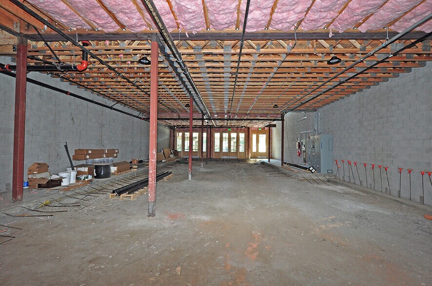 More Photos Of 725 Main St, Pleasanton Restaurant For Sale