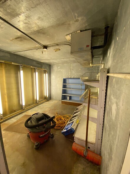More Photos Of 122-124 Depot St, Gardner Drugstore For Sale