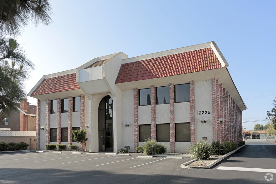 Primary Photo Of 12225 South St, Cerritos Medical For Sale
