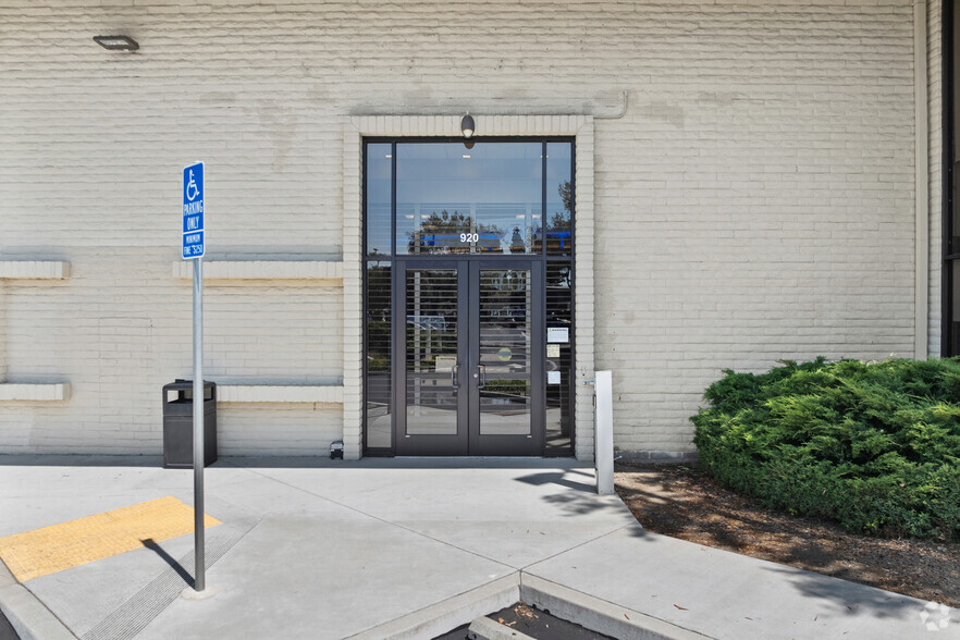 More Photos Of 1307-1309 S Mary Ave, Sunnyvale Unknown For Lease