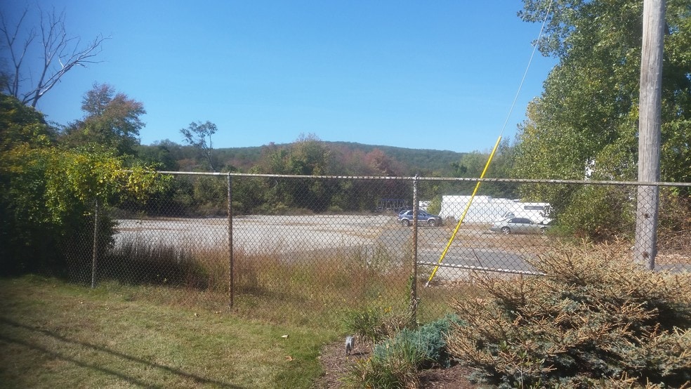 More Photos Of 21 Wilbraham St, Palmer Warehouse For Lease