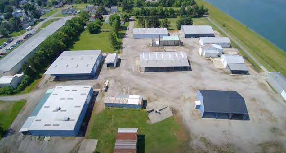 More Photos Of 1200 Lakeview Ave, Washington Court House Manufacturing For Lease