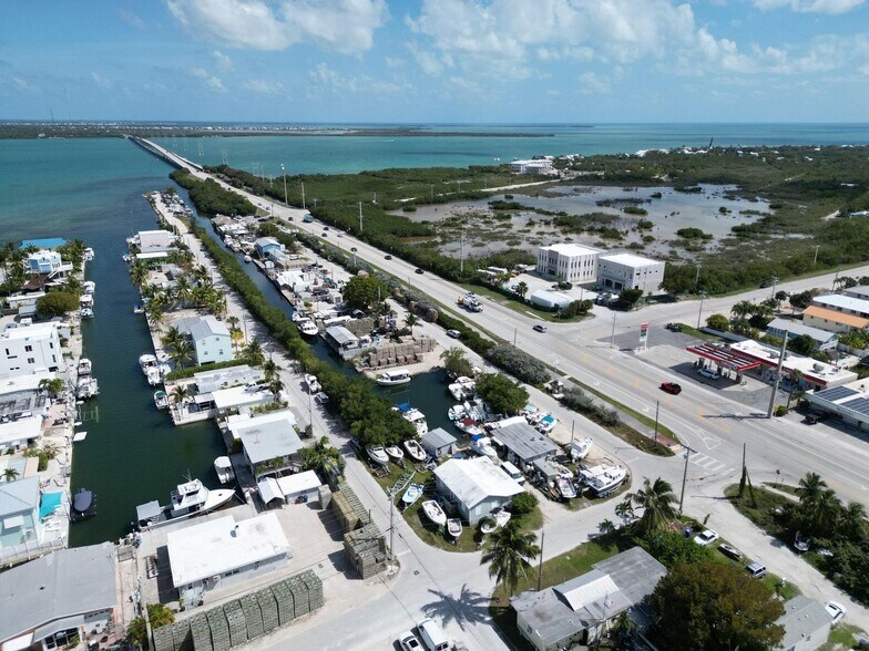 More Photos Of 24931 Overseas Hwy, Summerland Key Restaurant For Lease