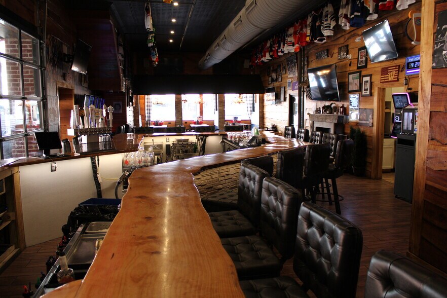 More Photos Of 88 S Main St, Fond Du Lac Storefront Retail Residential For Sale