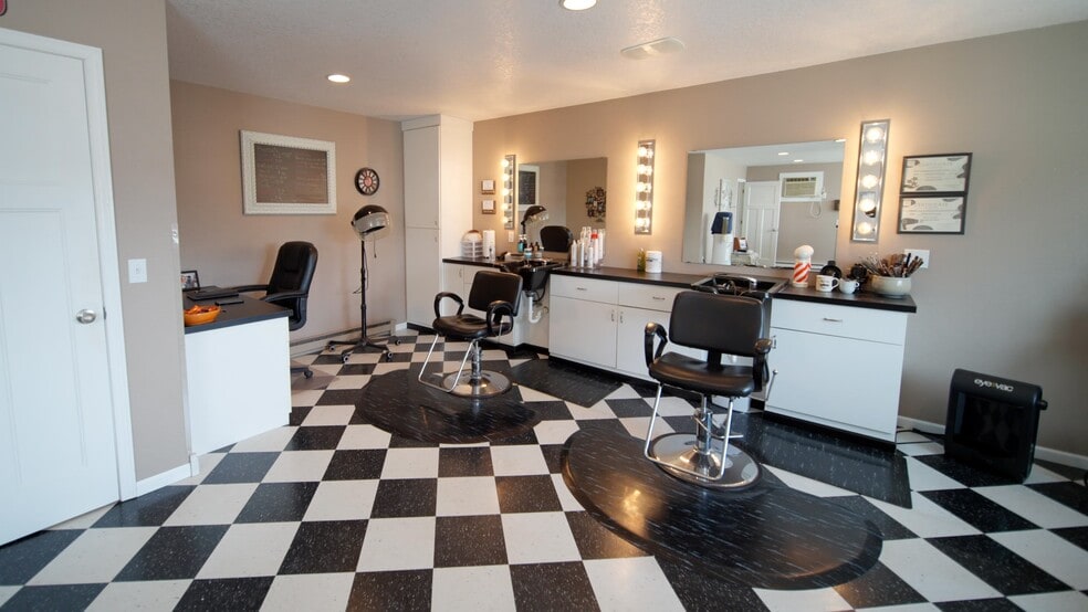 Primary Photo Of 438 Highway 60, Zumbro Falls General Retail For Sale