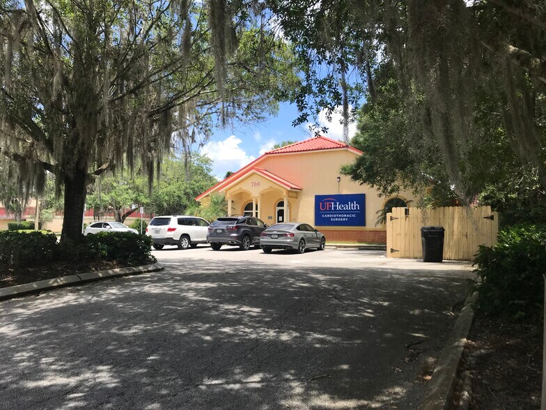 More Photos Of 700 Doctors Ct, Leesburg Medical For Sale