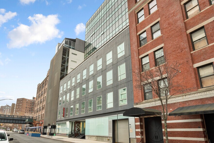 More Photos Of 520 W 27th St, New York Loft Creative Space For Lease