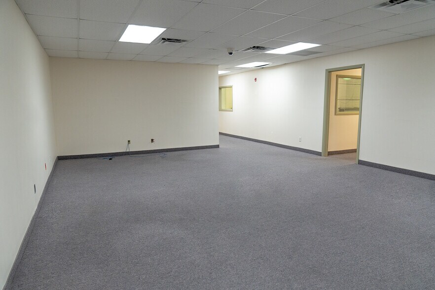 More Photos Of 1371 SW 8th St, Pompano Beach Warehouse For Lease