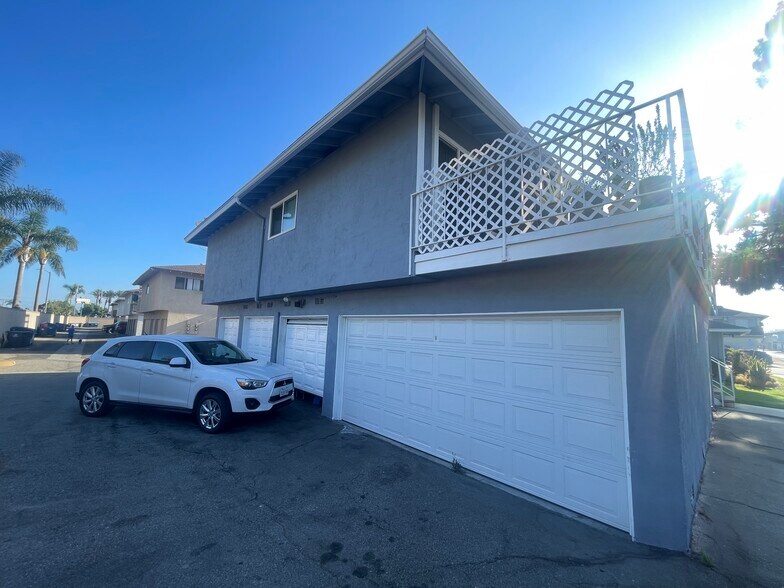 More Photos Of 3626 S Marine St, Santa Ana Multifamily For Sale