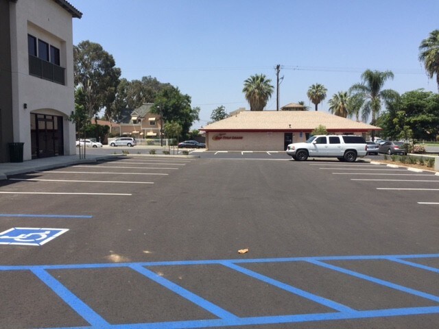 More Photos Of 9696 Magnolia Ave, Riverside Restaurant For Lease