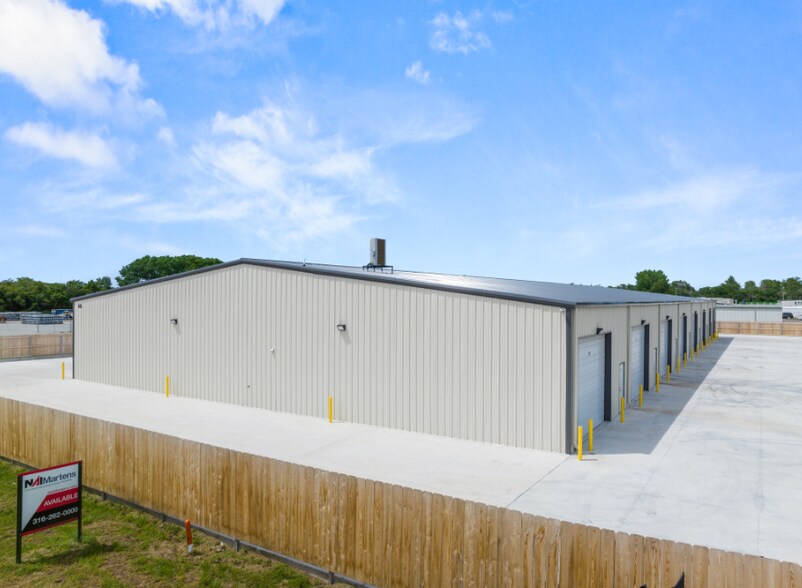 More Photos Of 140 Cain Dr, Haysville Industrial For Sale