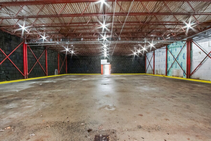 More Photos Of 2660 Main Rd, Franklinville Contractor Storage Yard For Sale
