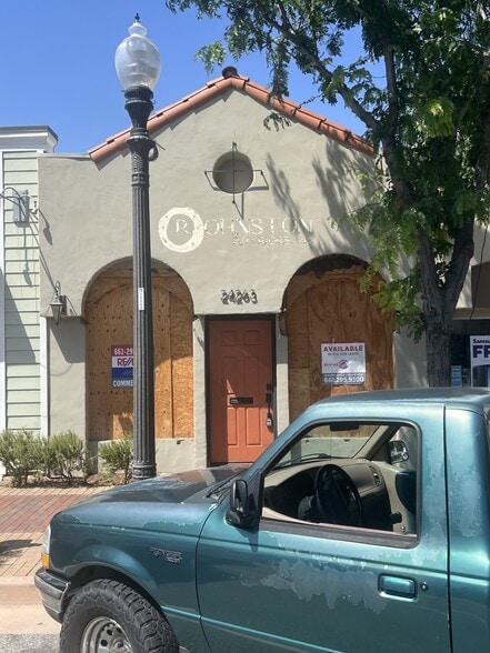 Primary Photo Of 24263 Main St, Newhall Storefront For Sale