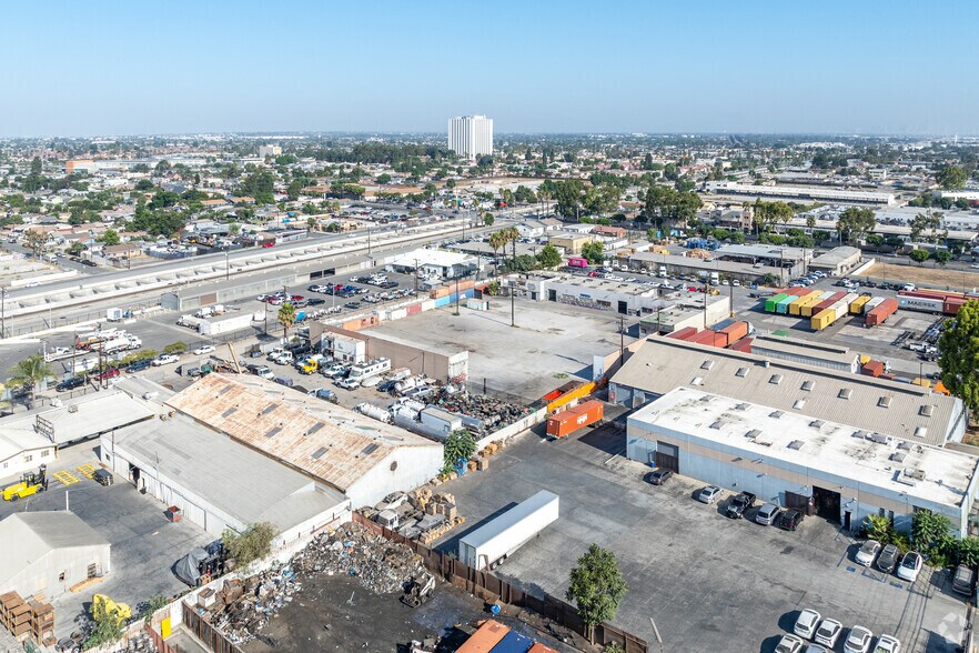 More Photos Of 1000-1022 South Petrolia Avenue, Compton Land For Sale