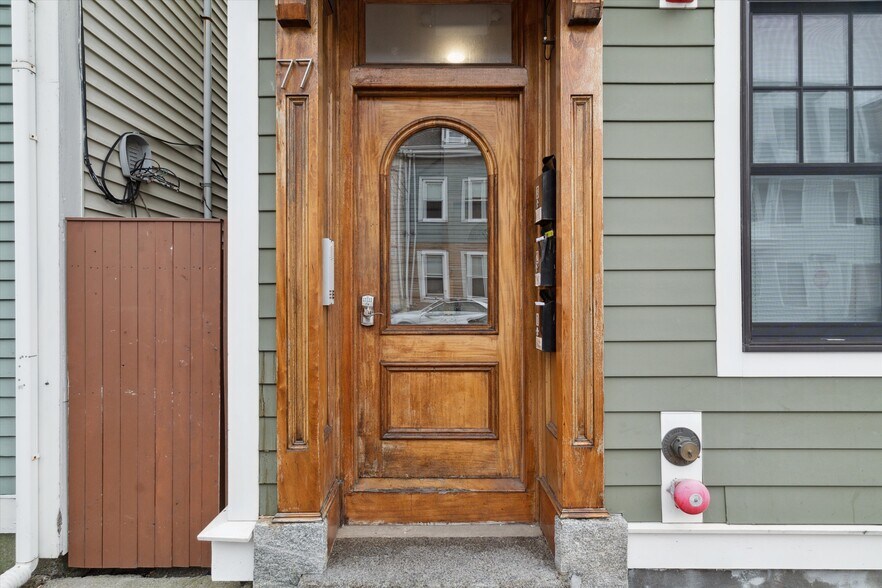 More Photos Of 75-77 F St, Boston Apartments For Sale