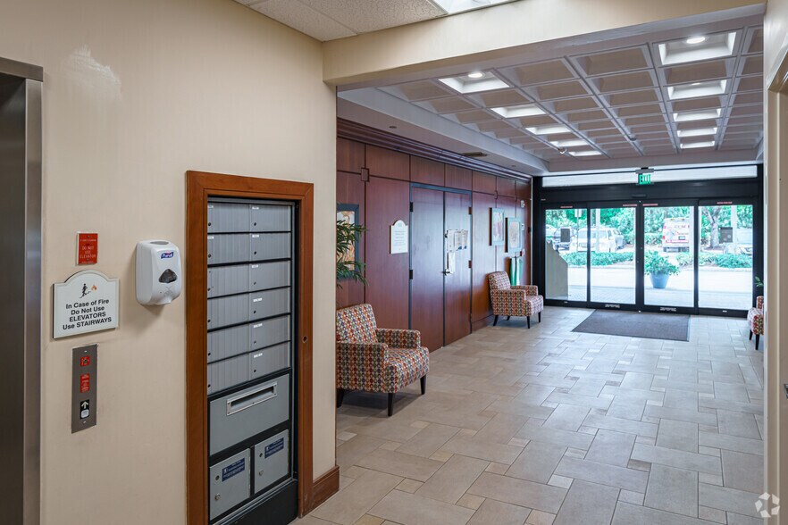 More Photos Of 12989 Southern Blvd, Loxahatchee Unknown For Lease