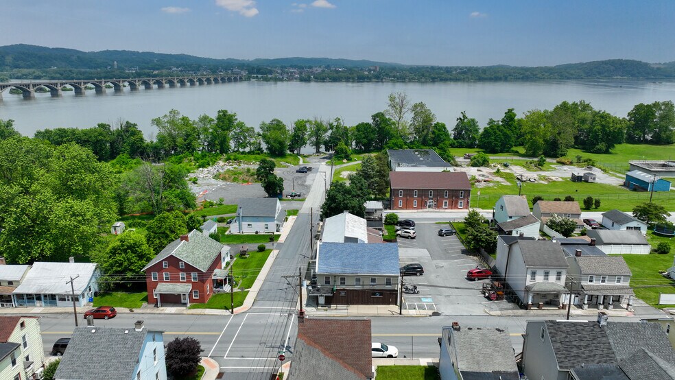 More Photos Of 601 S Front St, Wrightsville Specialty For Sale