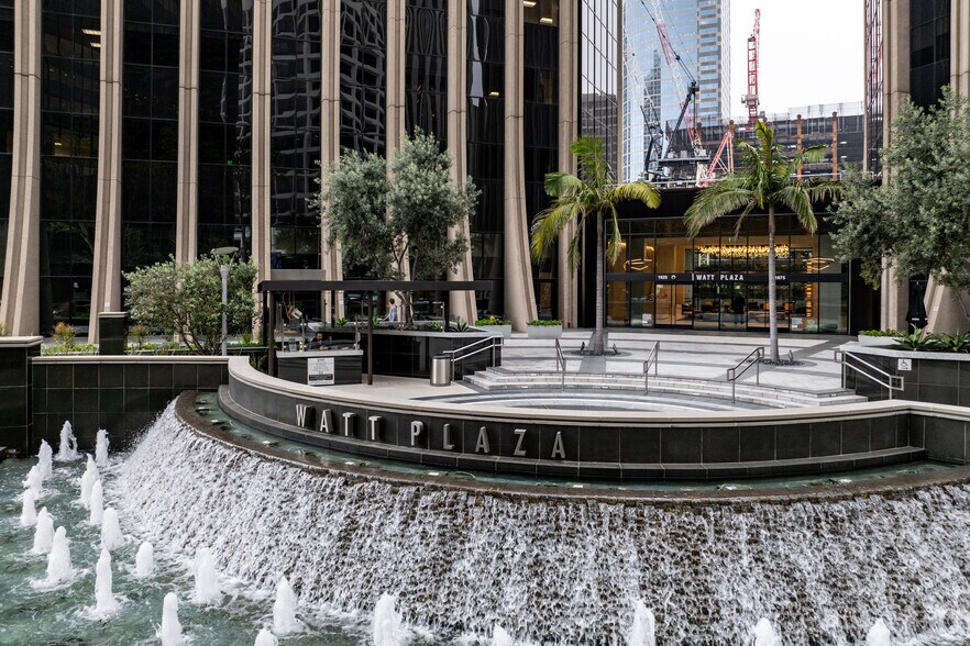 More Photos Of 1925 Century Park E, Los Angeles Office For Lease