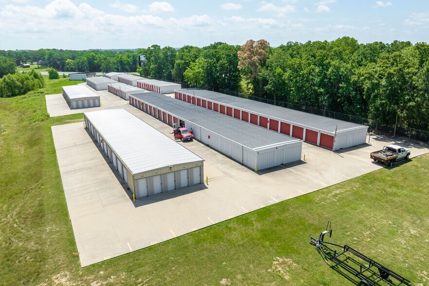 More Photos Of 20904 Hwy 155 S, Flint Self Storage For Sale