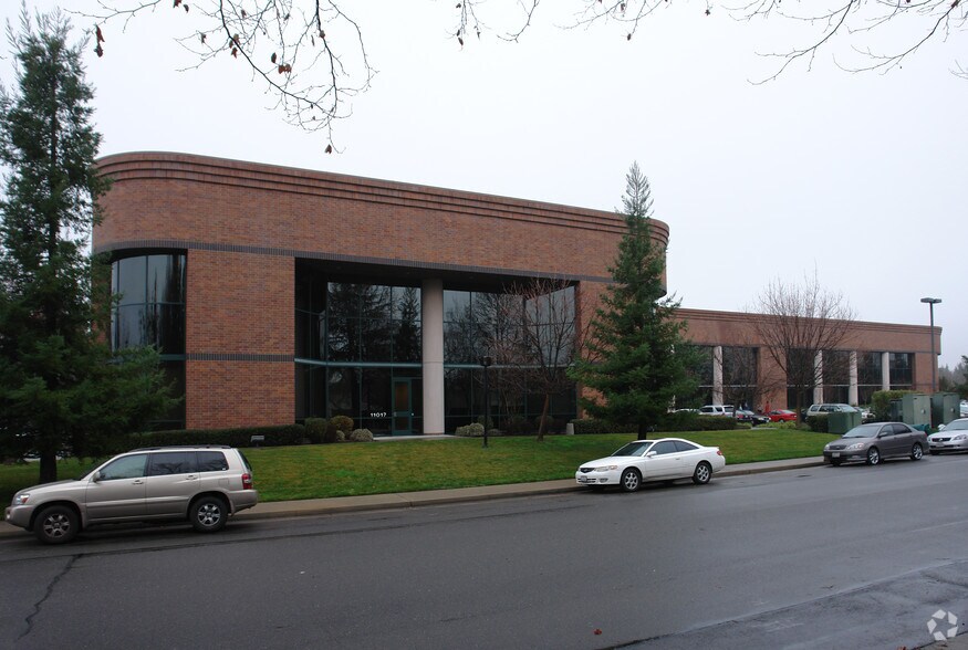 More Photos Of 2995 Prospect Park Dr, Rancho Cordova Office For Lease
