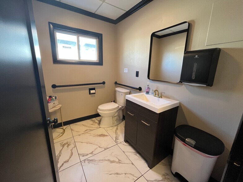 More Photos Of 5853 Post Rd, East Greenwich General Retail For Sale