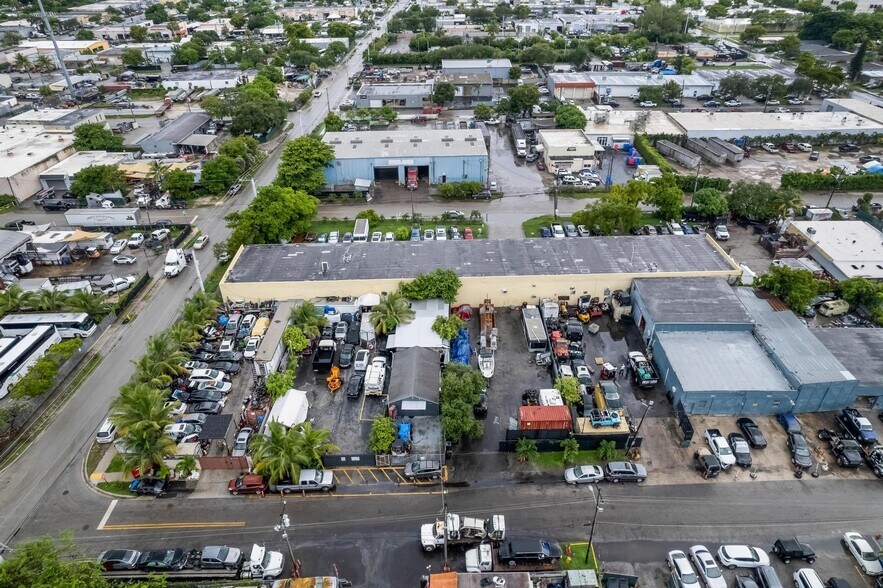 More Photos Of 2201-2227 SW 57th Ave, West Park Warehouse For Sale