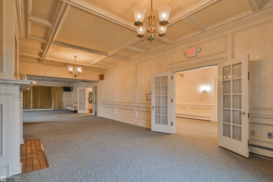 More Photos Of 1619 W Hamilton St, Allentown Funeral Home For Sale