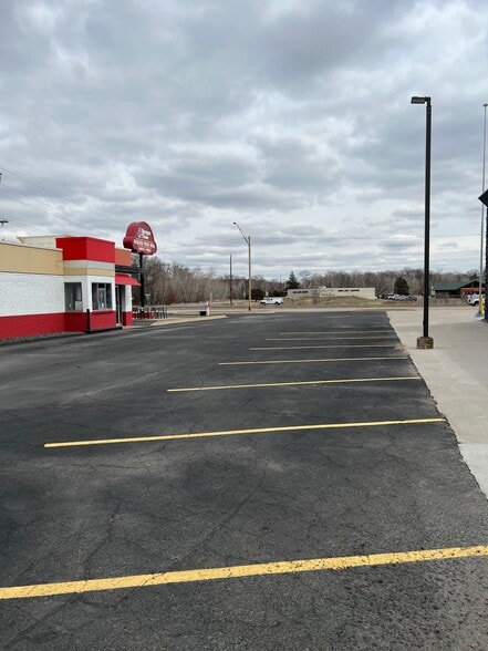 More Photos Of 17650 Highway 65 NE, Andover Fast Food For Sale