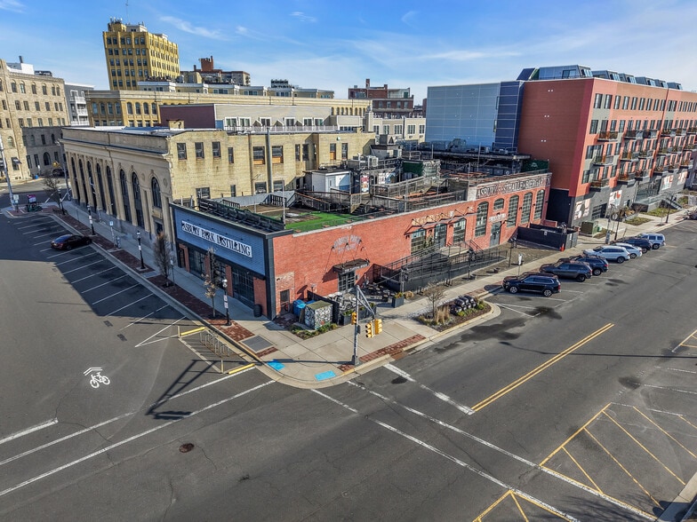 More Photos Of 527 Lake Ave, Asbury Park Storefront For Sale