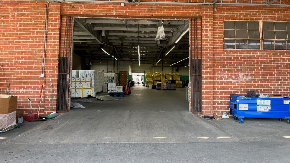 More Photos Of 1825 E 22nd St, Los Angeles Refrigeration Cold Storage For Sale