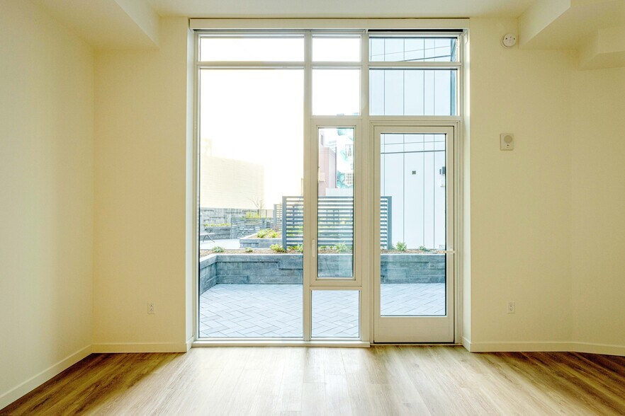 More Photos Of 2016 Telegraph Ave, Oakland Multifamily For Sale