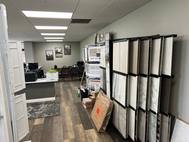 More Photos Of 53894 N County Road 9, Elkhart Warehouse For Sale