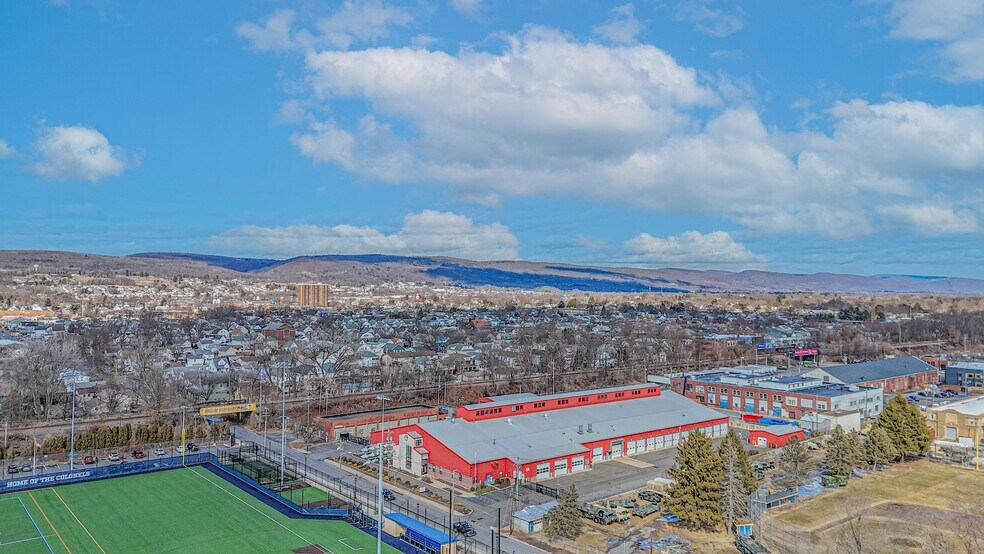 More Photos Of 315 Northampton St, Kingston Industrial For Sale