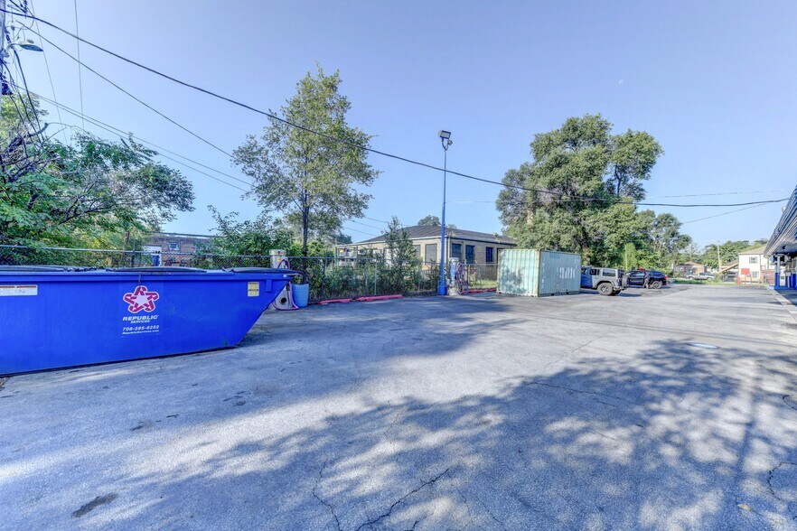 More Photos Of 2637 E 100th St, Chicago Carwash For Sale