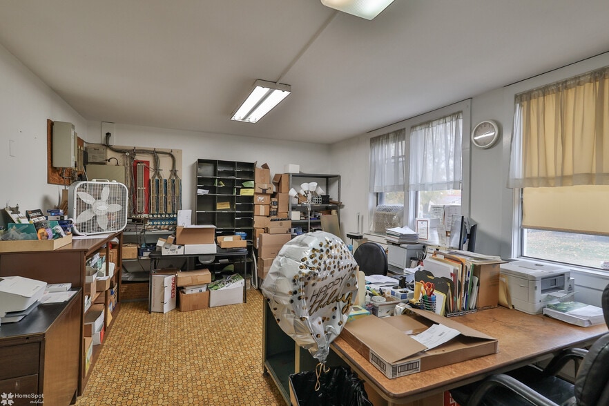 More Photos Of 419-437 W Emaus ave, Allentown General Retail For Sale