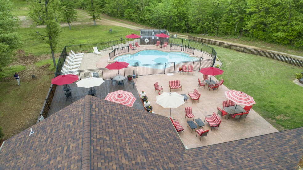 More Photos Of 446724 E 390 Rd, Langley Hotel For Sale