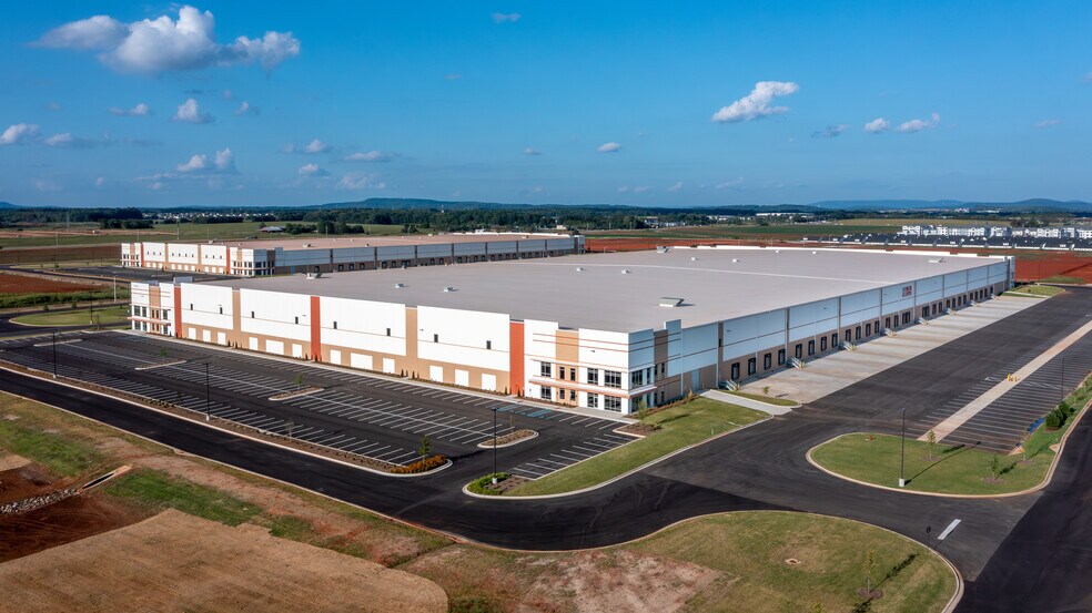 More Photos Of 7700 Gunters Way, Madison Unknown For Lease