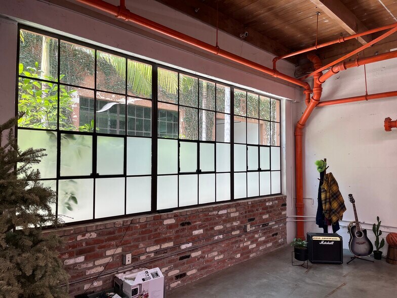 More Photos Of 2301 E 7th St, Los Angeles Loft Creative Space For Lease