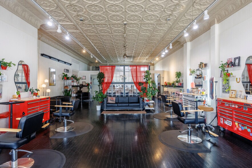 More Photos Of 1487-1491 S Broadway, Denver Storefront Retail Office For Sale