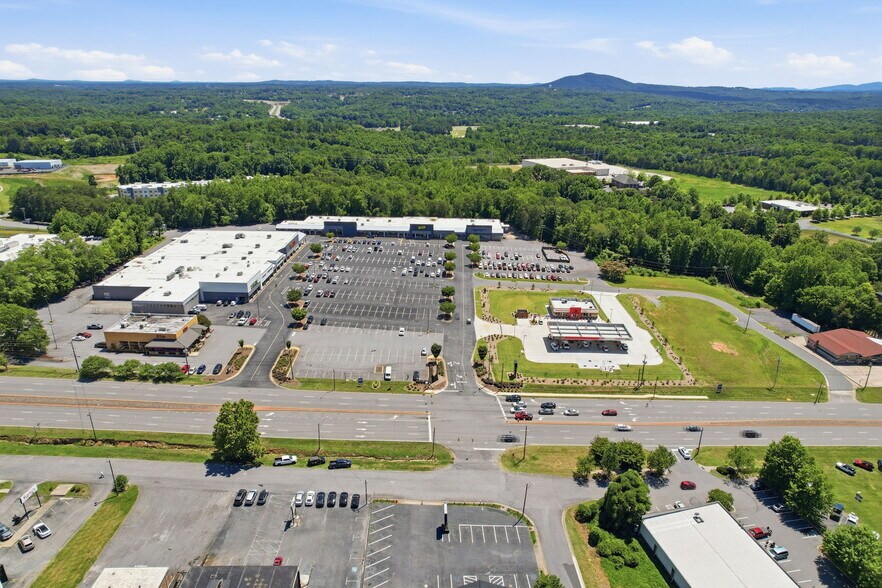 Primary Photo Of 505-573 US 70 Hwy SW, Hickory Unknown For Lease