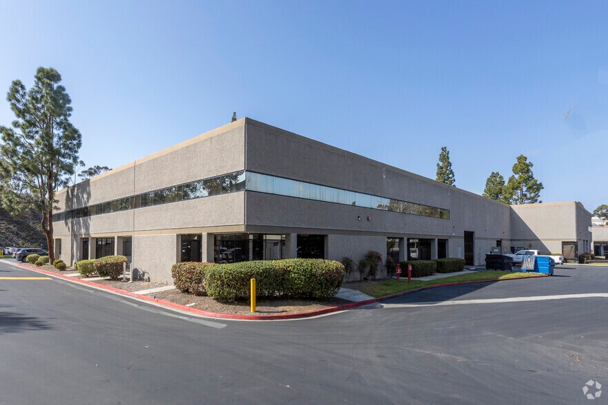 More Photos Of 8340 Camino Santa Fe, San Diego Manufacturing For Lease