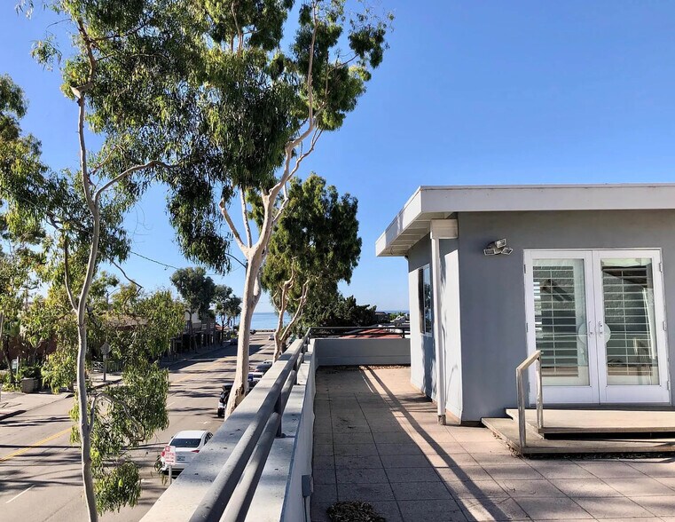 More Photos Of 286-290 Broadway St, Laguna Beach Storefront Retail Residential For Sale