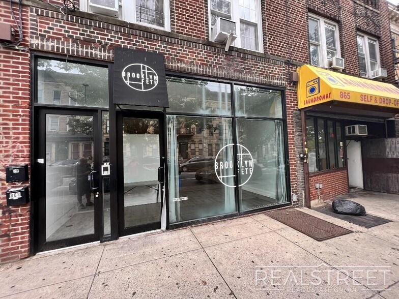 More Photos Of 863 Knickerbocker Ave, Brooklyn Apartments For Lease