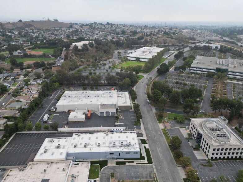 More Photos Of 2001 Saturn St, Monterey Park Light Distribution For Sale